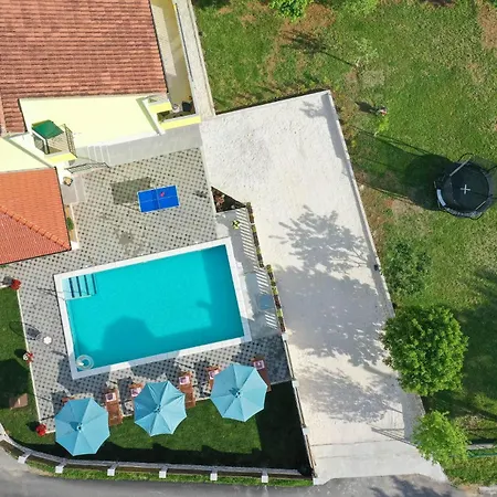 Holiday home In With Outdoor Swimming Pool *