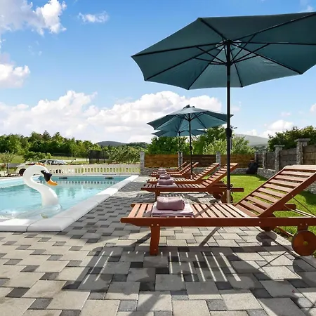 In With Outdoor Swimming Pool *